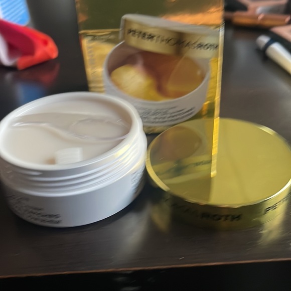 Peter Thomas Roth 24K Gold Pure Luxury Lift & Firm Hydra-Gel Eye Patches… - Picture 6 of 9